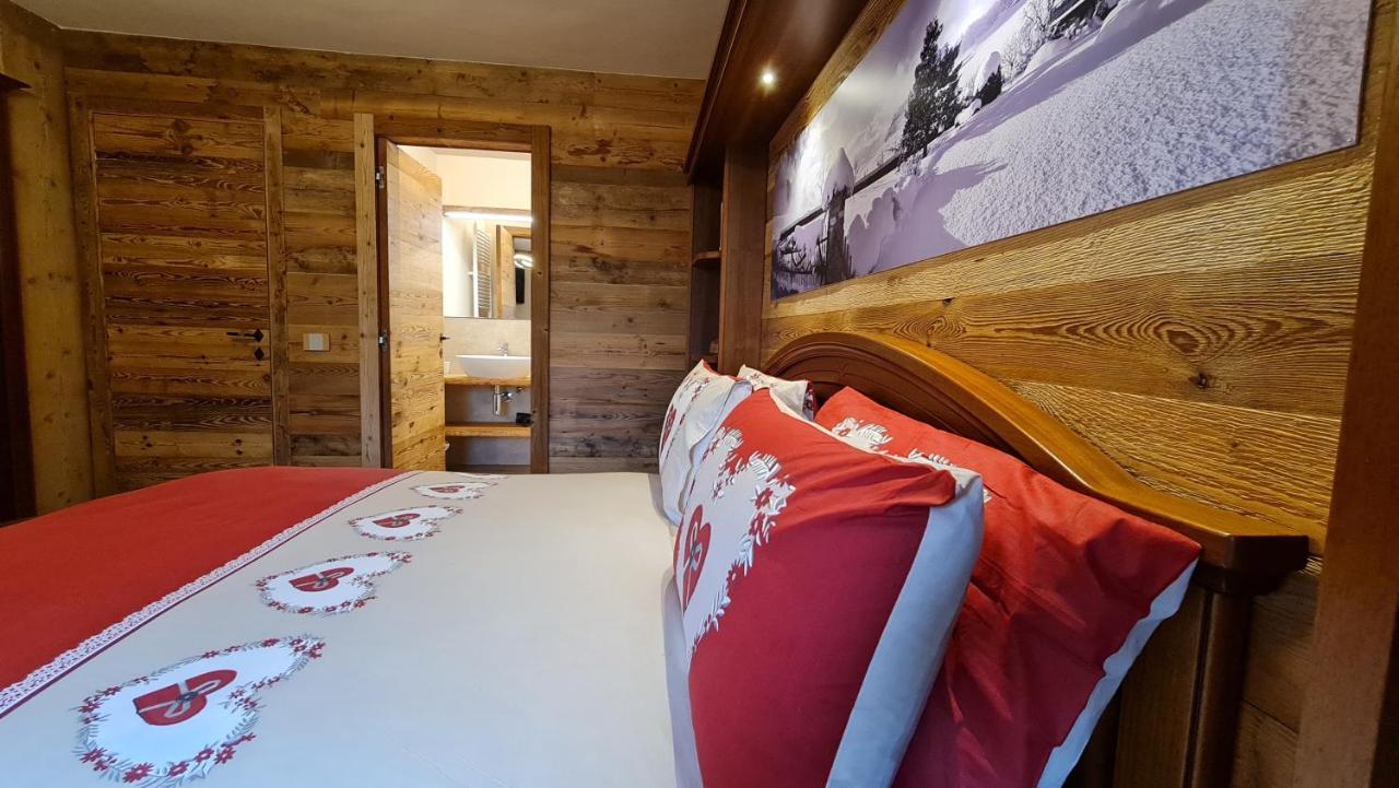 Casa Margherita Chambres D'Hotes & Spa Challand-Saint-Anselme Eksteriør billede