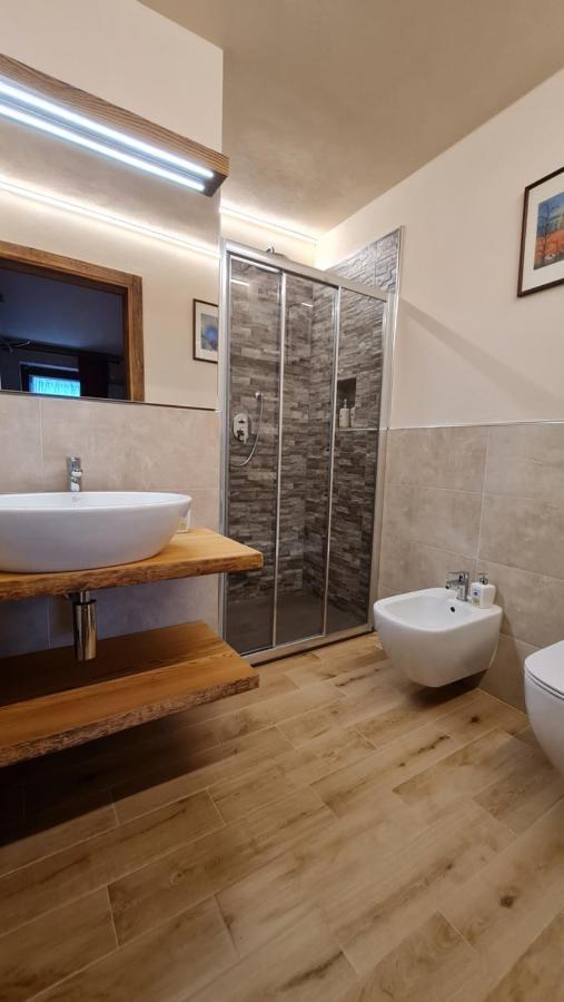 Casa Margherita Chambres D'Hotes & Spa Challand-Saint-Anselme Eksteriør billede