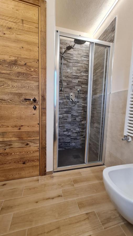 Casa Margherita Chambres D'Hotes & Spa Challand-Saint-Anselme Eksteriør billede