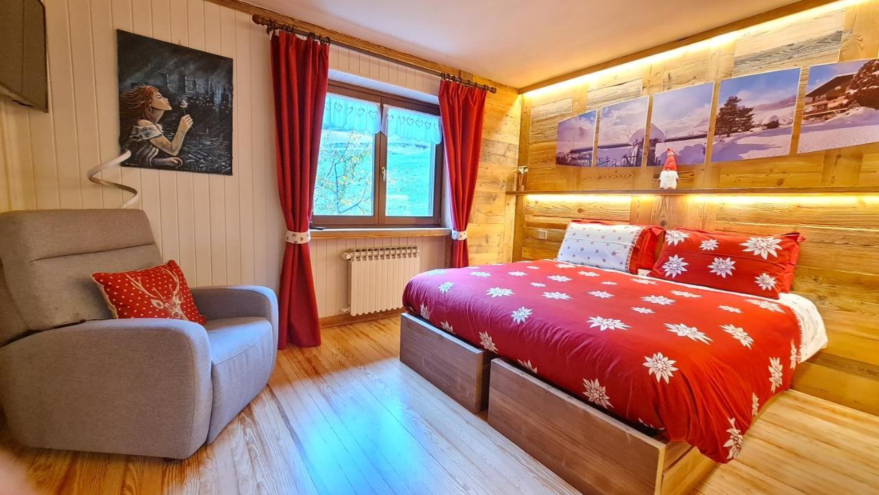 Casa Margherita Chambres D'Hotes & Spa Challand-Saint-Anselme Eksteriør billede