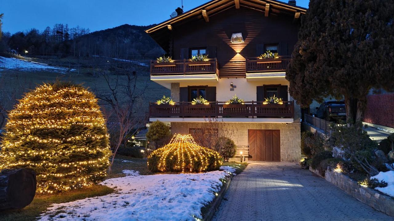 Casa Margherita Chambres D'Hotes & Spa Challand-Saint-Anselme Eksteriør billede